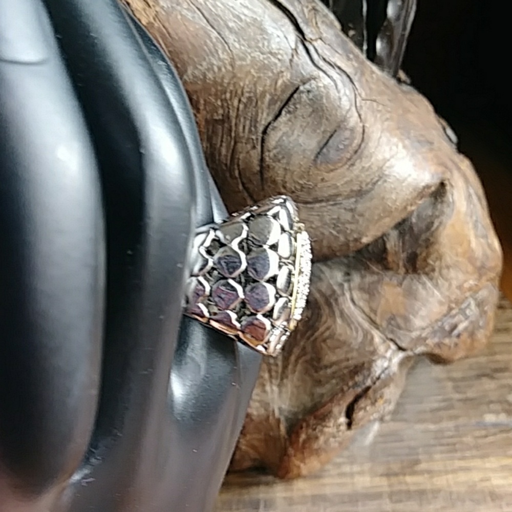 VINTAGE Chunky Moon Rhinestone Chip Ring! - Picture 2 of 4